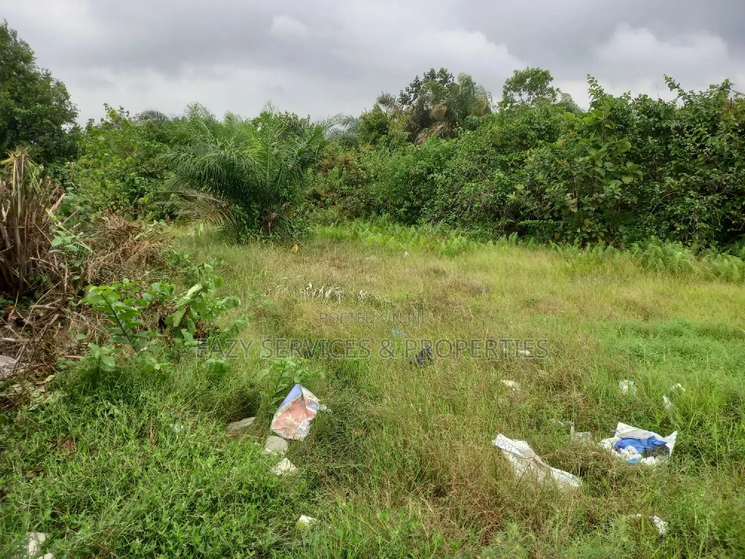 1400sqm Dry Land (2plots) Facing 2 Streets in Sangotedo
