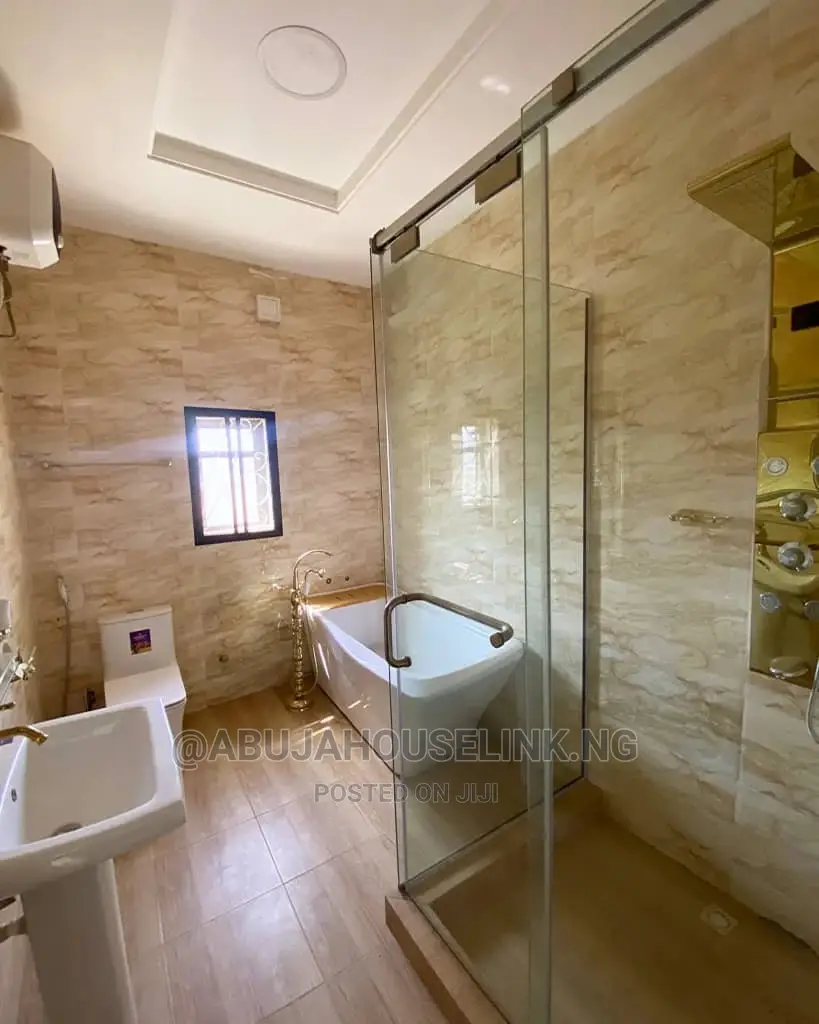 6bdrm Duplex in Efab Metropolis, Gwarinpa for sale in Gwarinpa