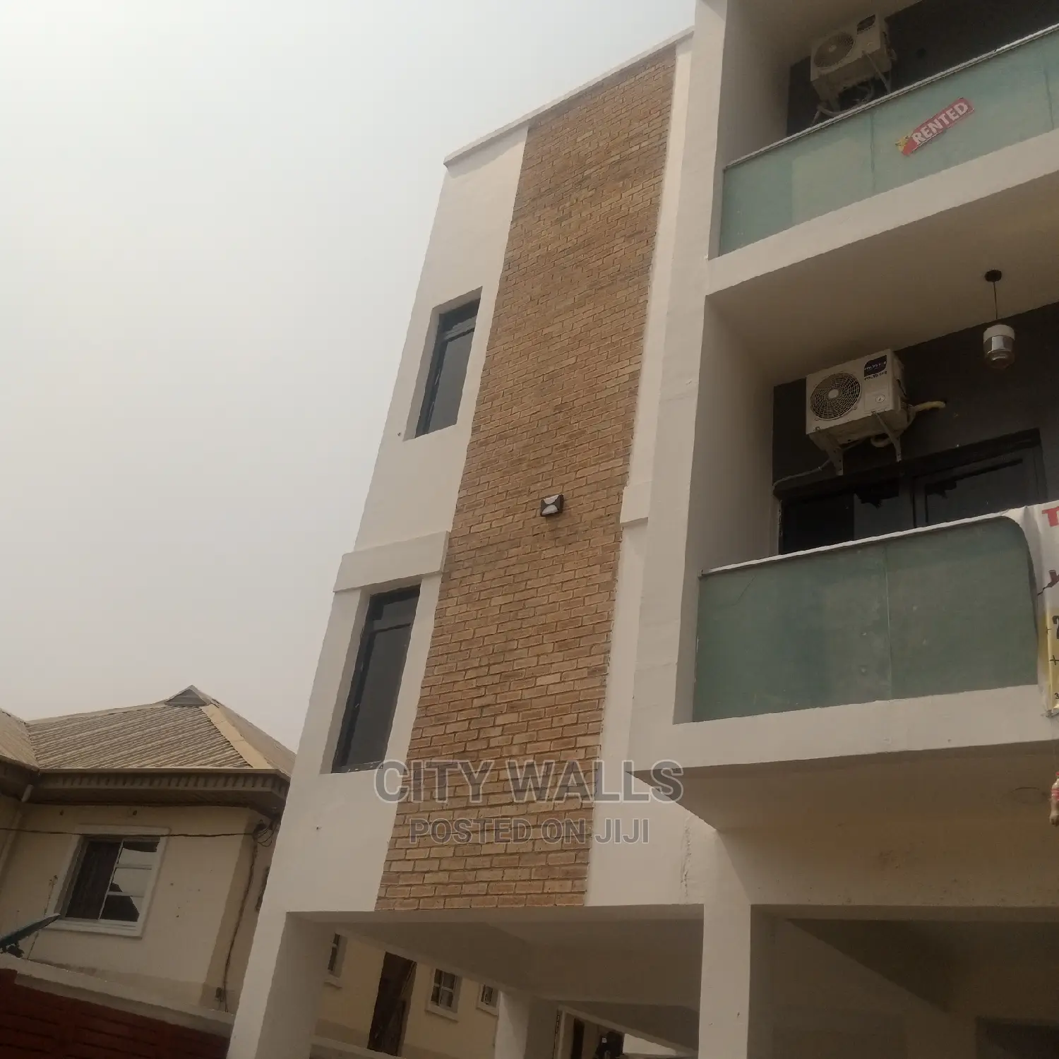 2bdrm Block of Flats in Southern View Estate, Chevron for rent in Chevron