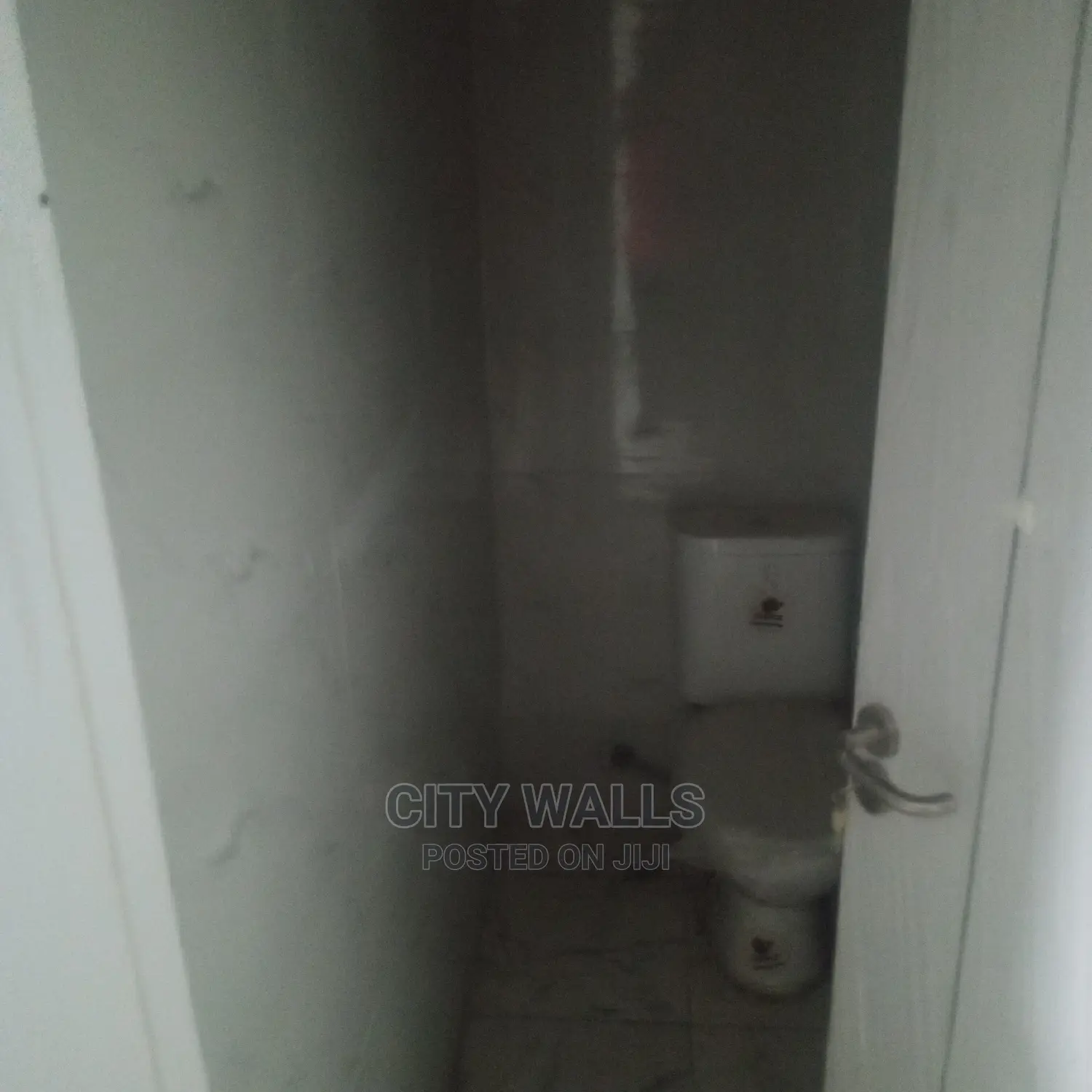 2bdrm Block of Flats in Southern View Estate, Chevron for rent in Chevron