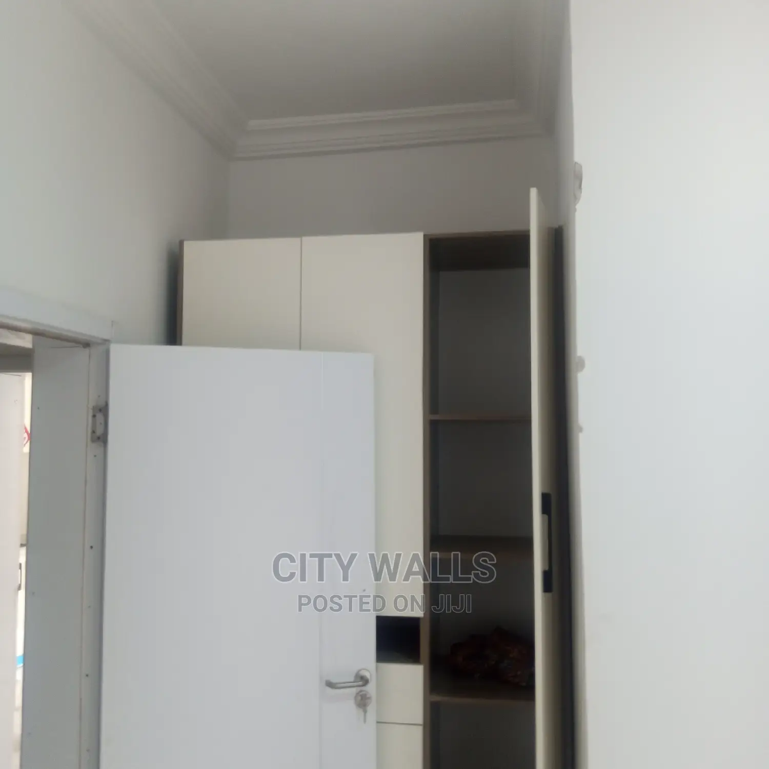 2bdrm Block of Flats in Southern View Estate, Chevron for rent in Chevron