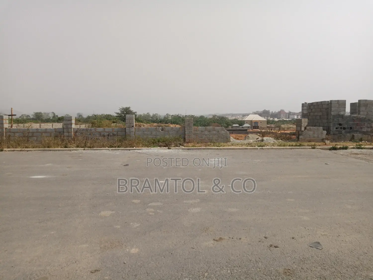 1100sqm Multifunction Plot on Kado /Jahi Tarred Roads in Kado