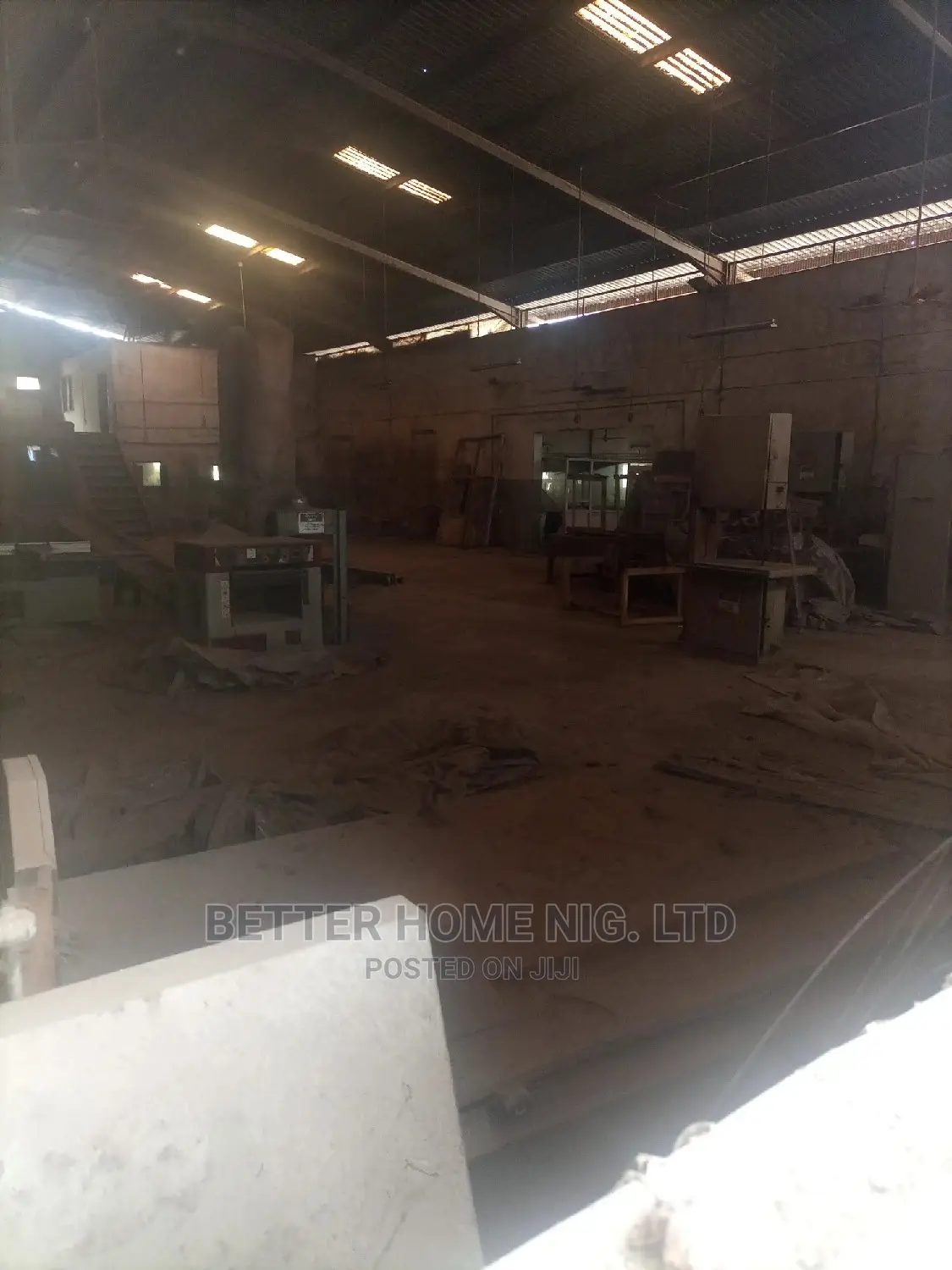 Warehouse and Office Complex on 5 Acres of Land in Oluyole