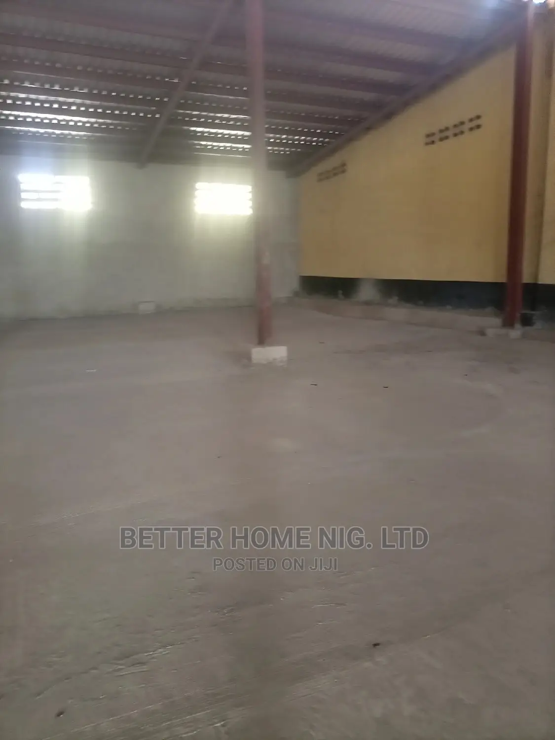Warehouse 1500 Square Meter Capacity in Oluyole