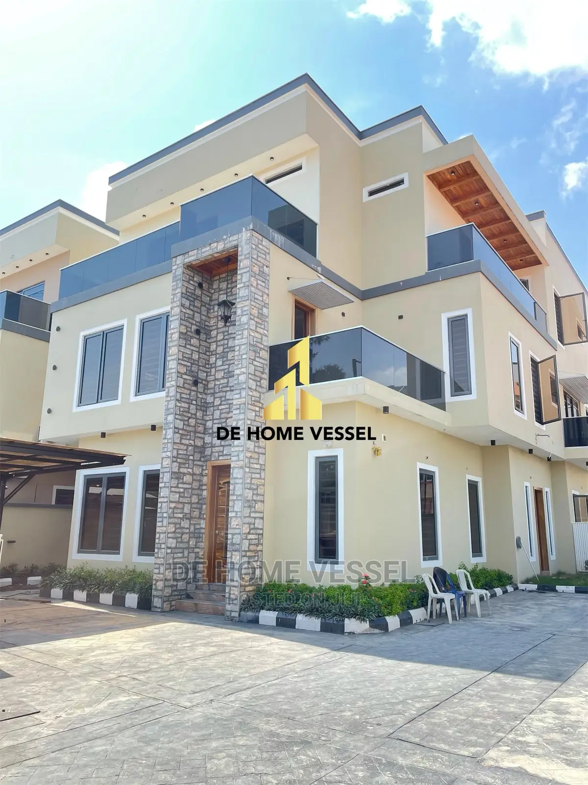 5bdrm Duplex in Ikoyi for Sale in Ikoyi