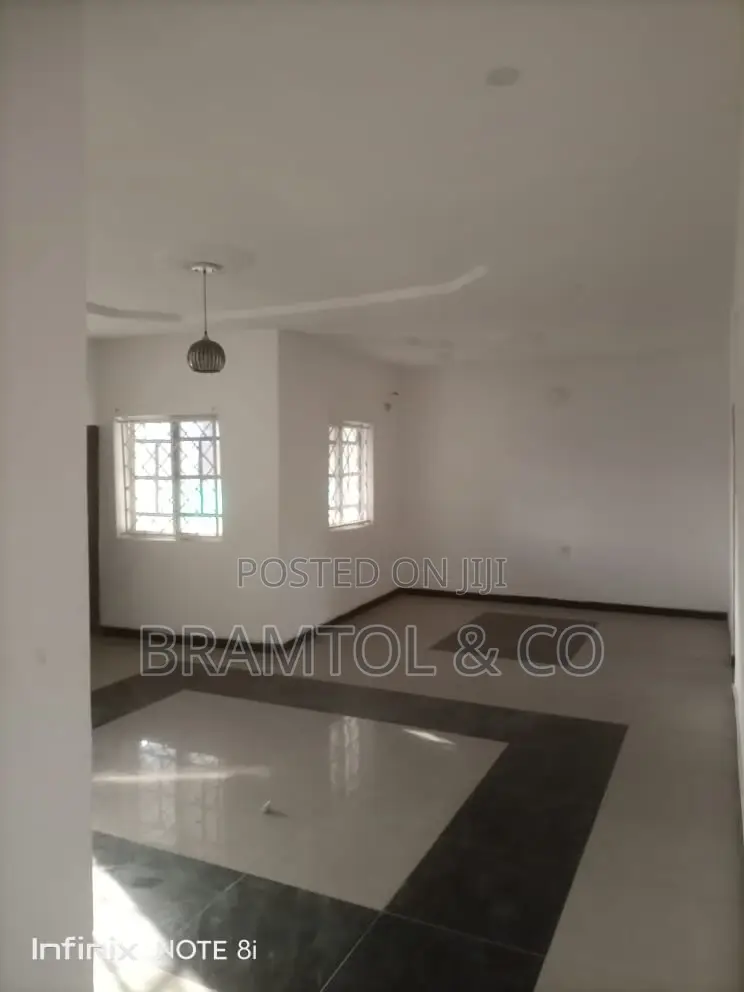 3bdrm Block of Flats in Lugbe District for rent in Lugbe District
