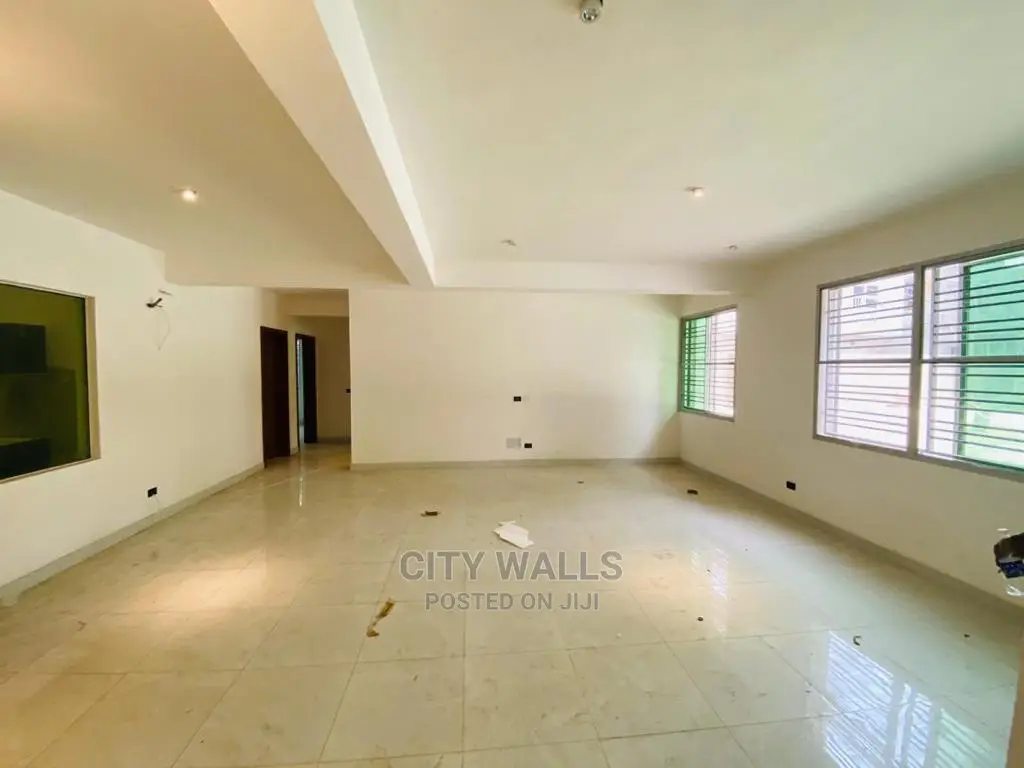 3bdrm Block of Flats in Richmond Estate, Lekki Phase 1 for rent in Lekki Phase 1