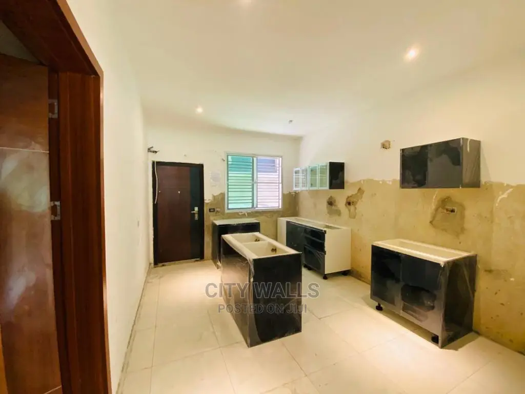 3bdrm Block of Flats in Richmond Estate, Lekki Phase 1 for rent in Lekki Phase 1