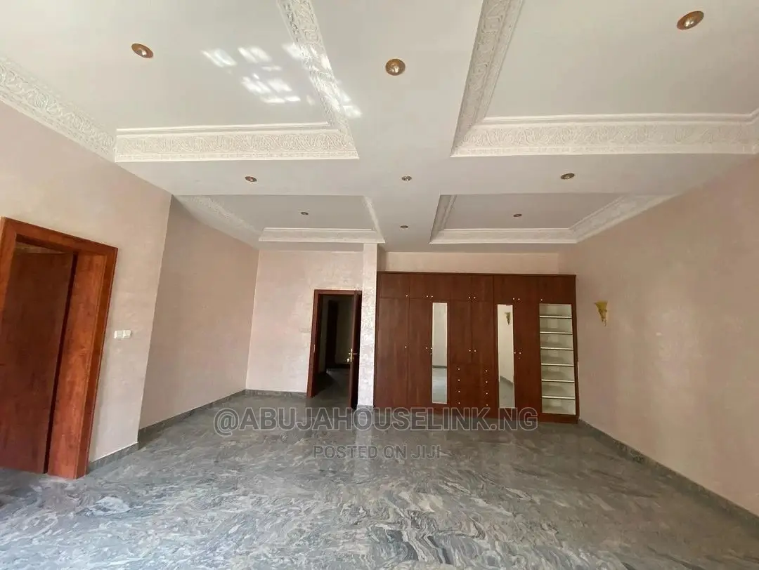 7bdrm Duplex in Asokoro Abuja for sale in Asokoro