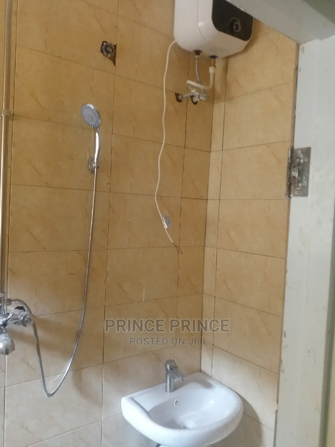 1bdrm Block of Flats in Surulere for rent in Surulere