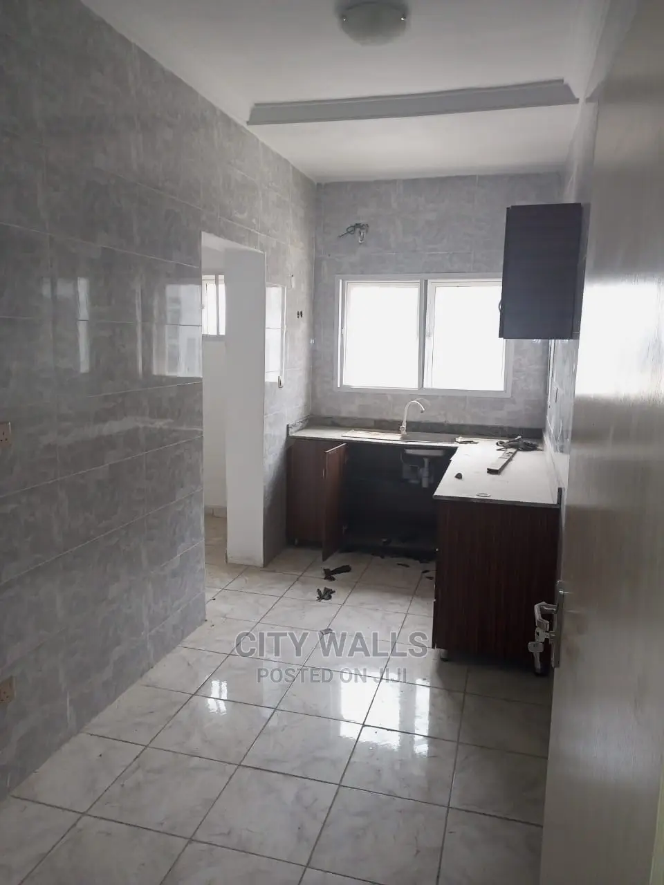 3bdrm Townhouse / Terrace in Osapa london for rent in Osapa london