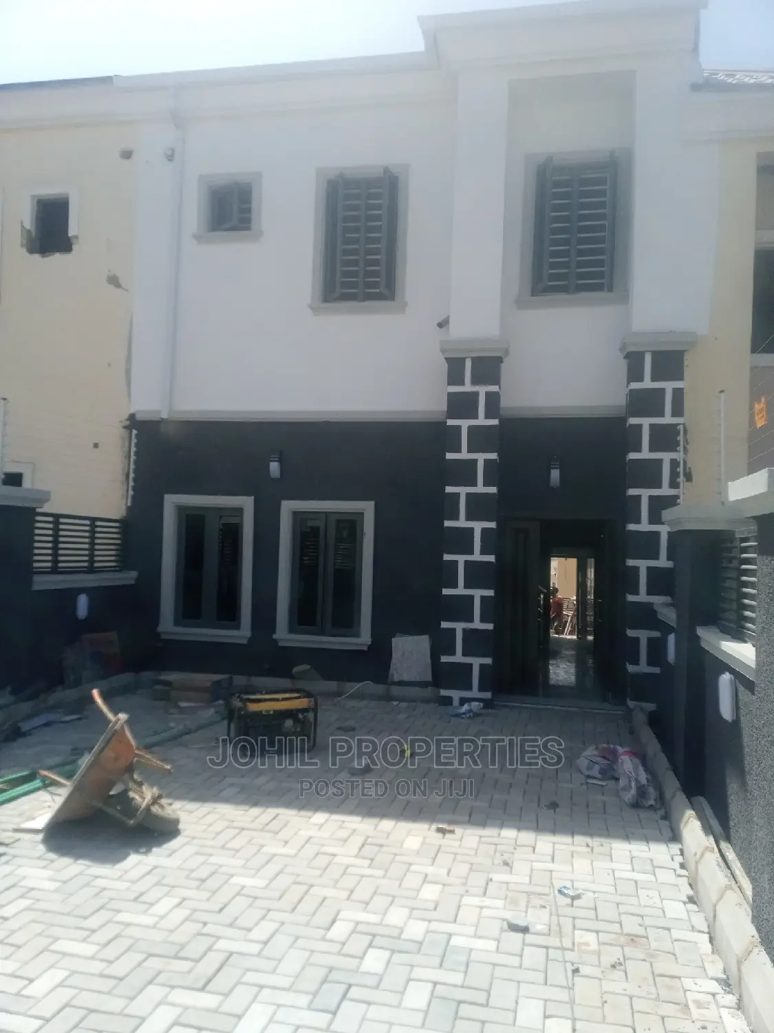3 Bedroom Terrace in Naf Valley Estate, Asokoro for Sale in Asokoro