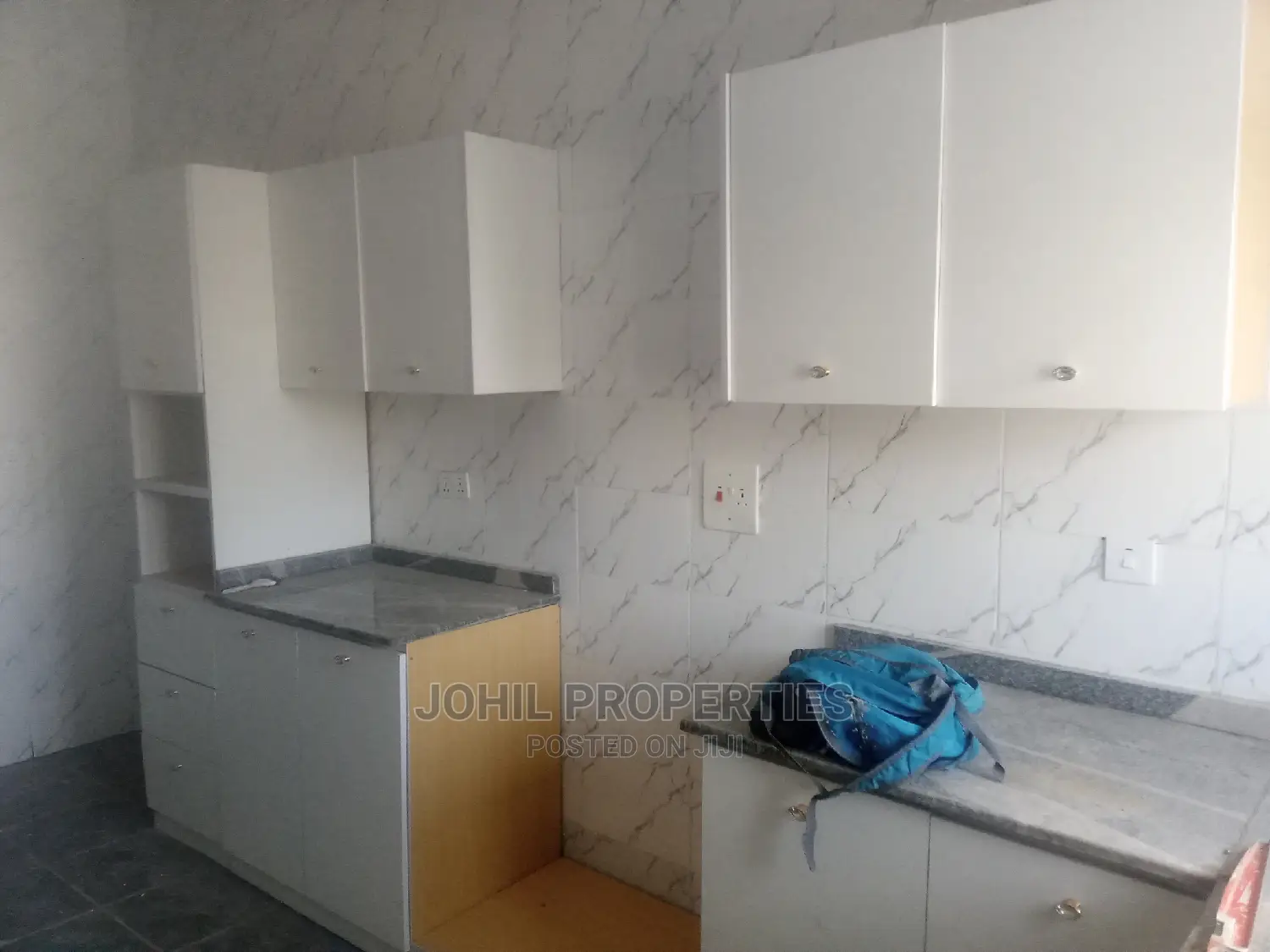 3 Bedroom Terrace in Naf Valley Estate, Asokoro for Sale in Asokoro