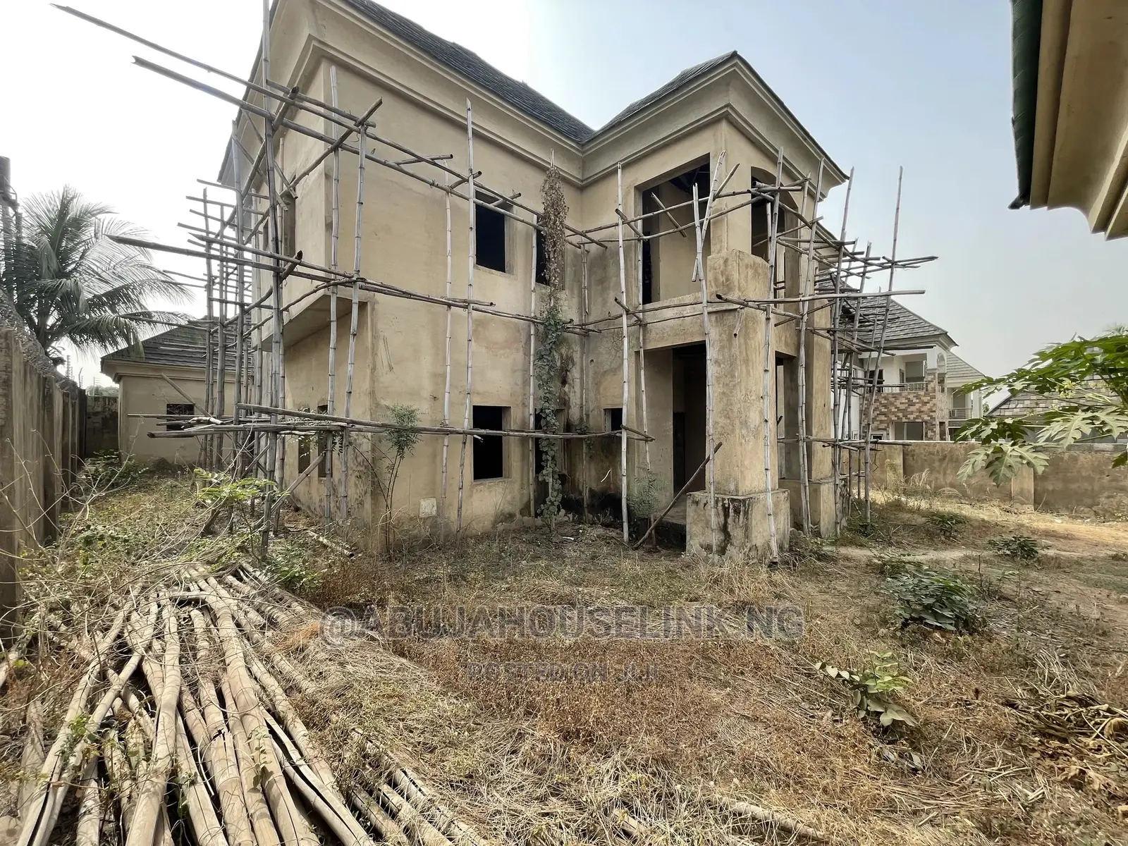 5bdrm Duplex in Efab Metropolis, Gwarinpa for sale in Gwarinpa
