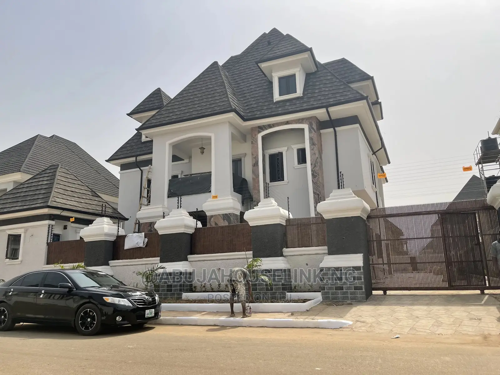 5bdrm Duplex in Efab Metropolis, Gwarinpa for sale in Gwarinpa