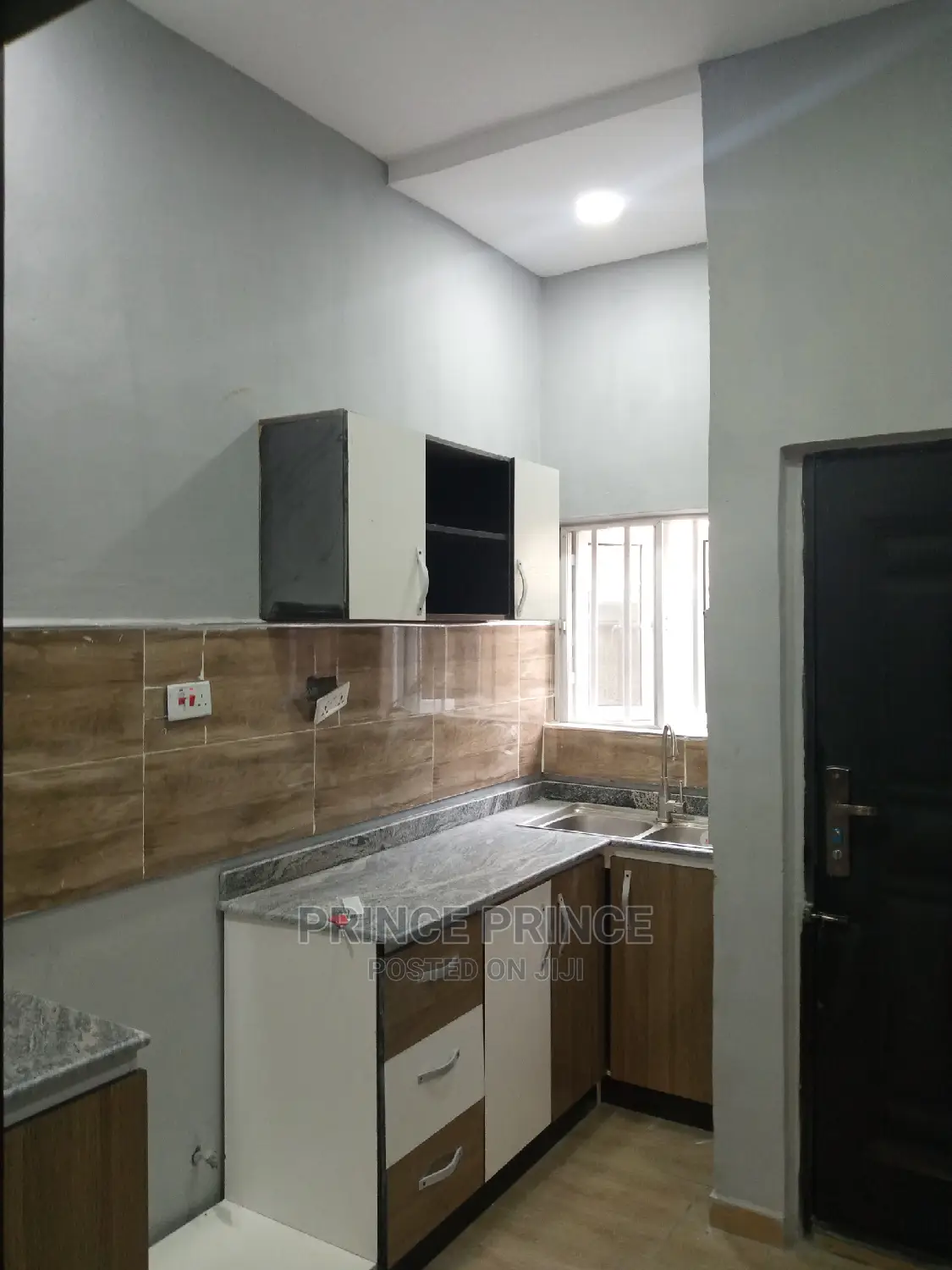Furnished 2bdrm Block of Flats in Surulere for rent in Surulere