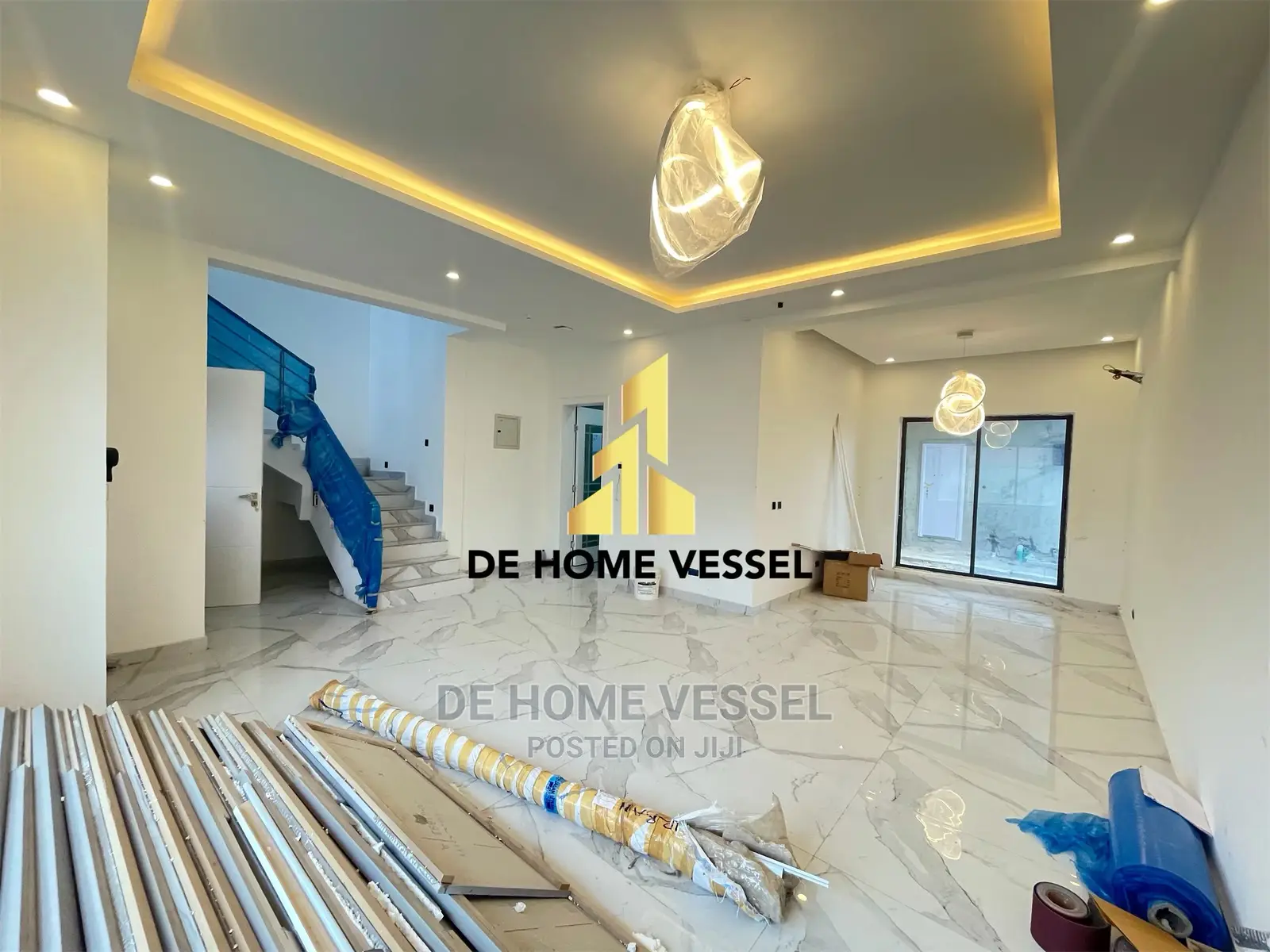 4bdrm Townhouse/Terrace in Lekki Phase 1 for Sale in Lekki Phase 1