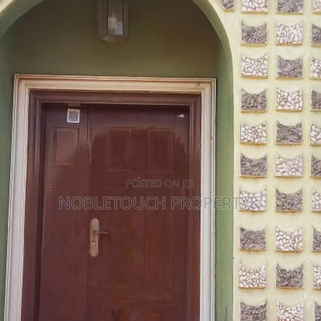 5bdrm Bungalow in Sango Ota Ogun State, Ifo for Sale in Ifo