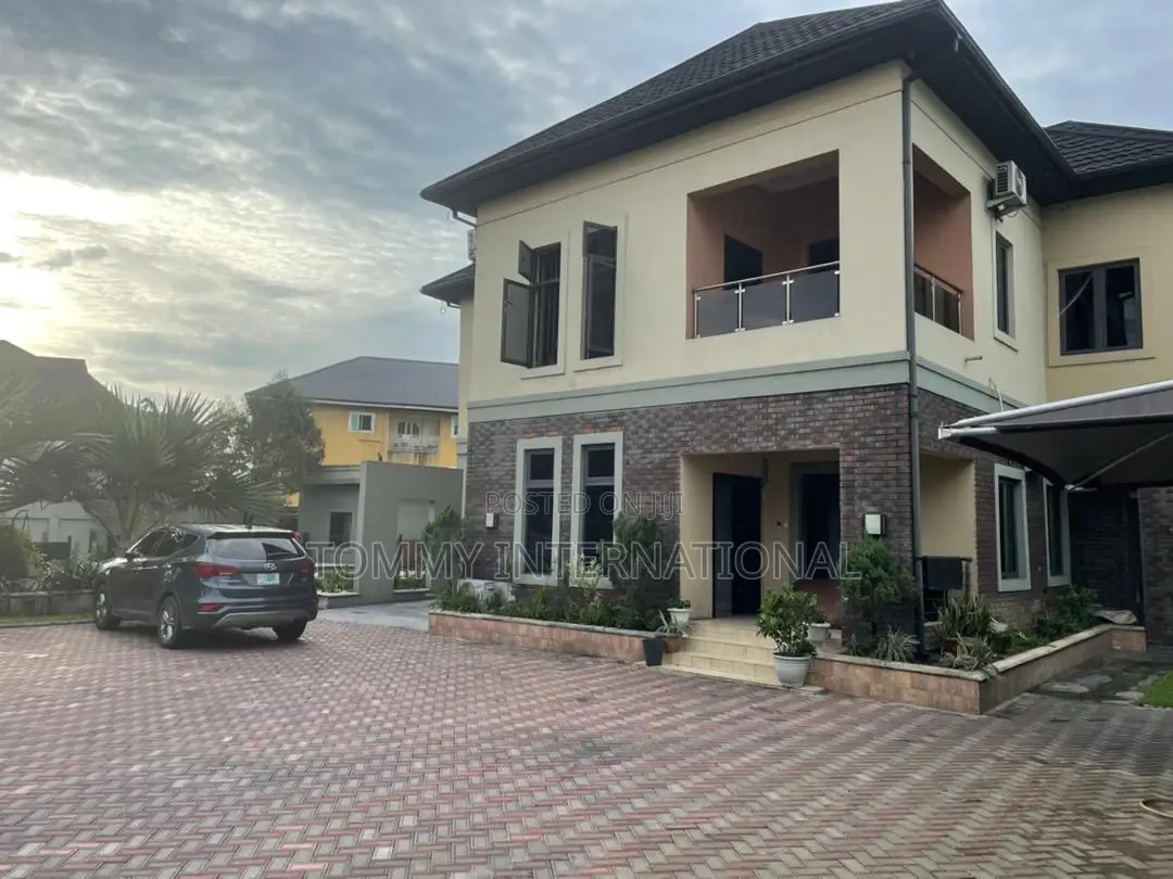 5bdrm Duplex in Oasis Estate, Port-Harcourt for sale in Port-Harcourt