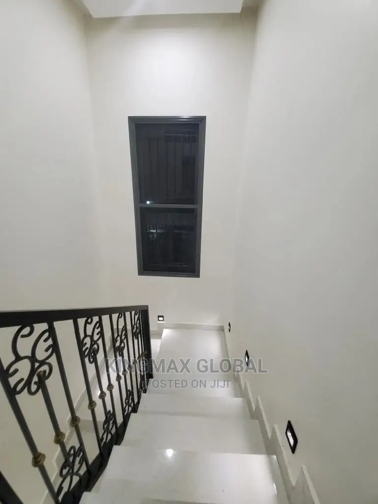 4bdrm Duplex in Gudu for sale in Gudu