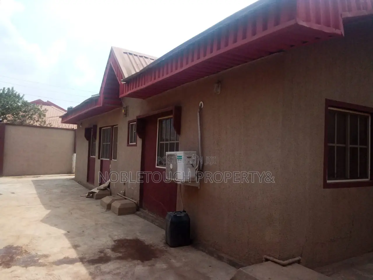 1bdrm Bungalow in Ikorodu Lagos, Igbogbo for sale in Igbogbo