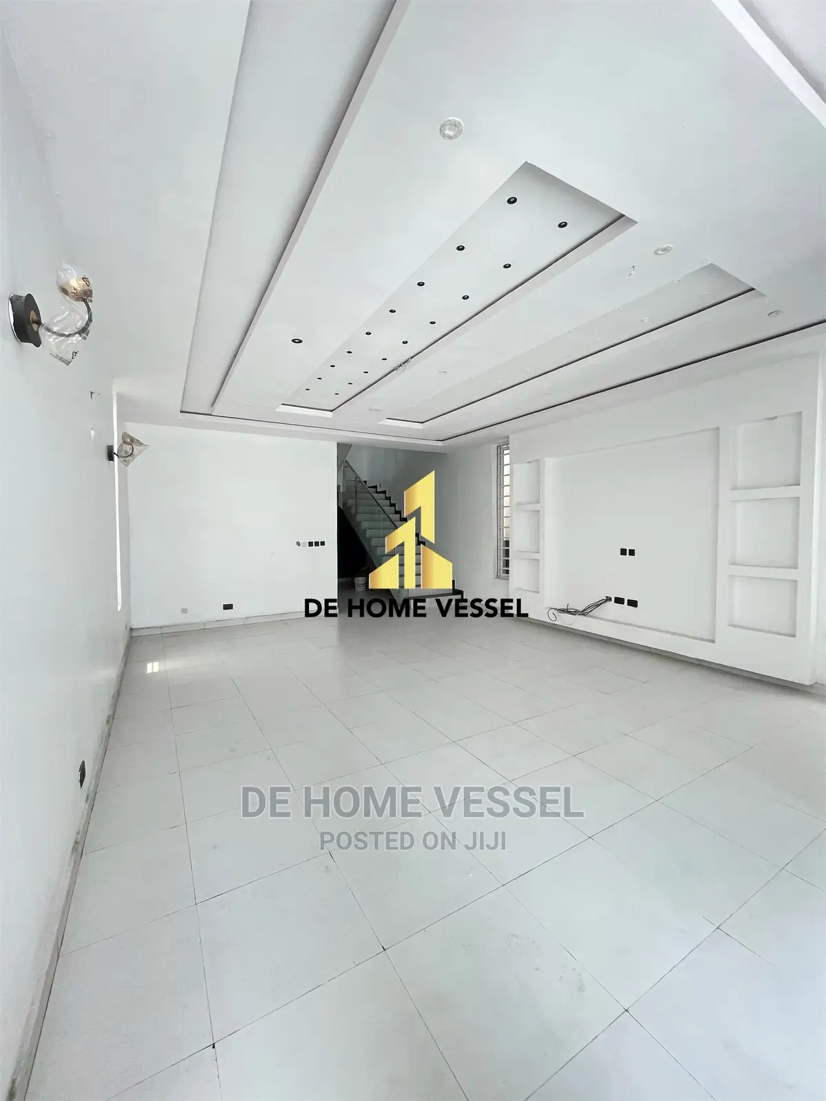 5bdrm Duplex in Ajah for Sale in Ajah