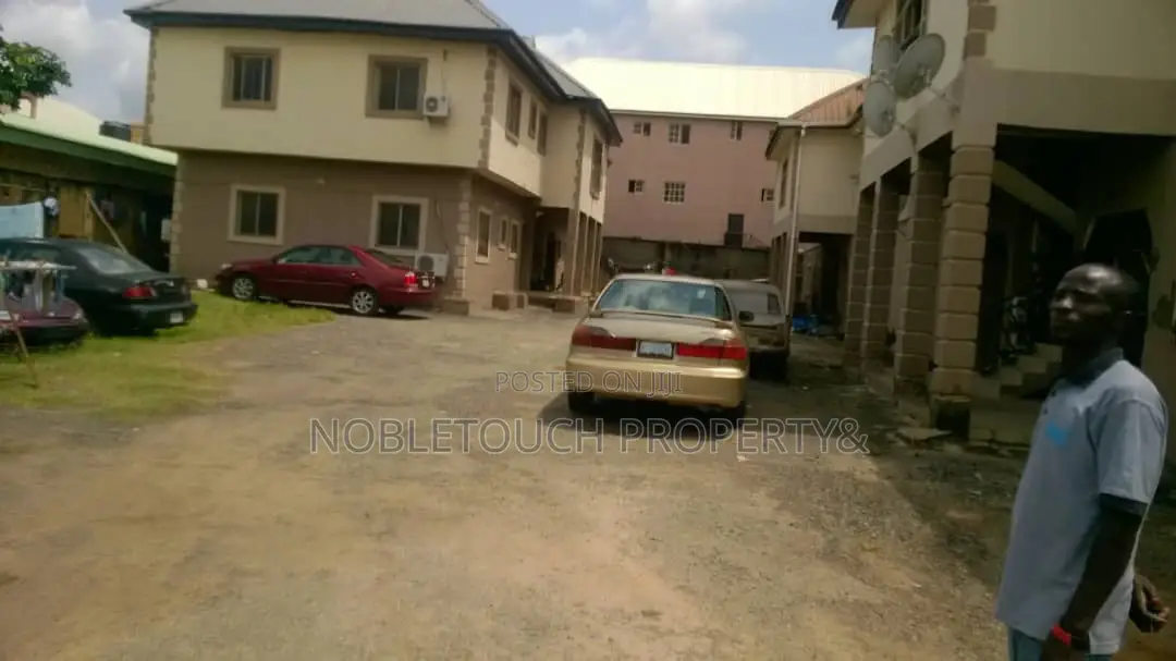 2bdrm Block of Flats in Sabo Abuja for sale in Sabo Gida