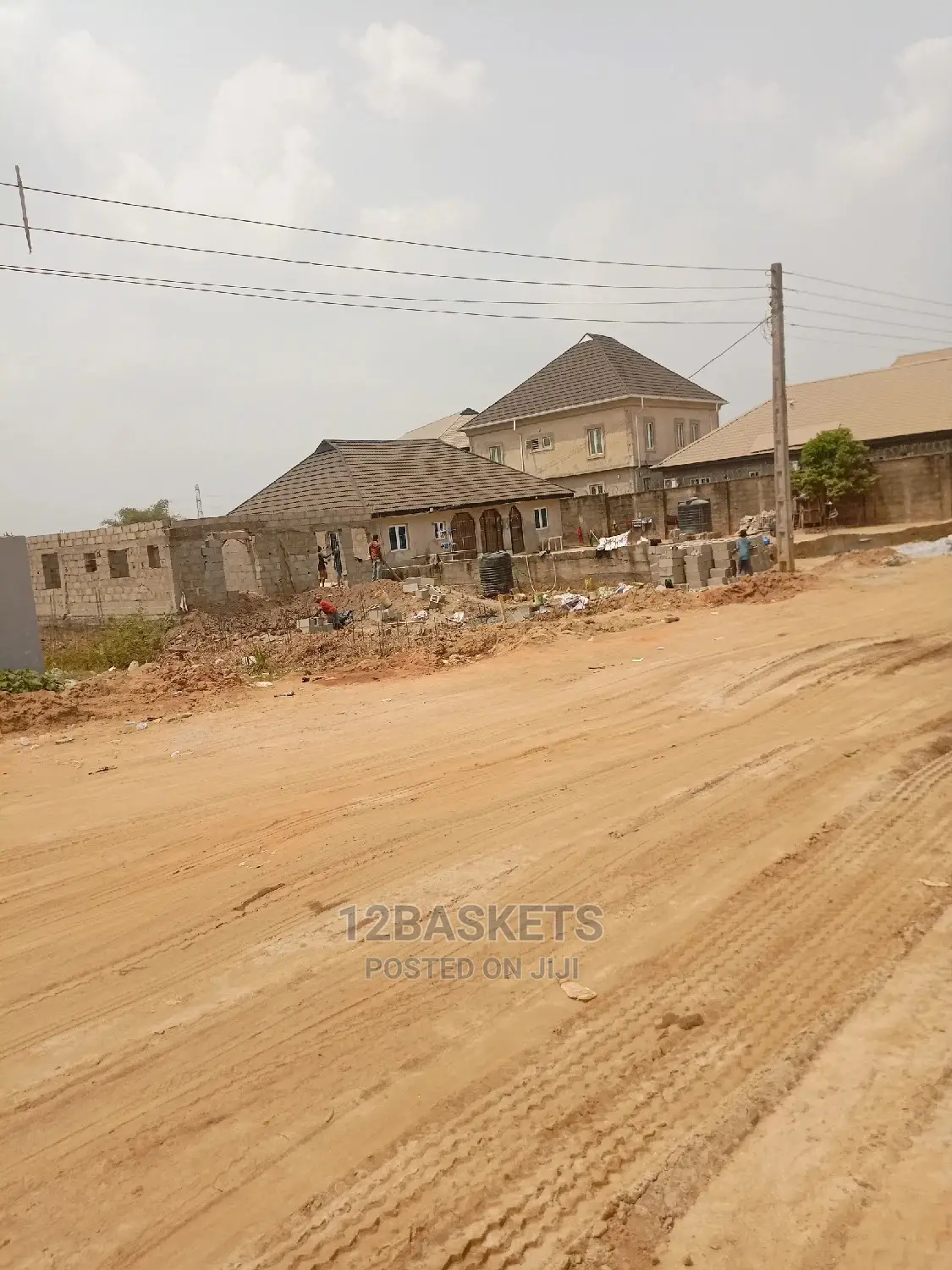 Dry Plot of Land at Gaun, Magboro. in Obafemi-Owode