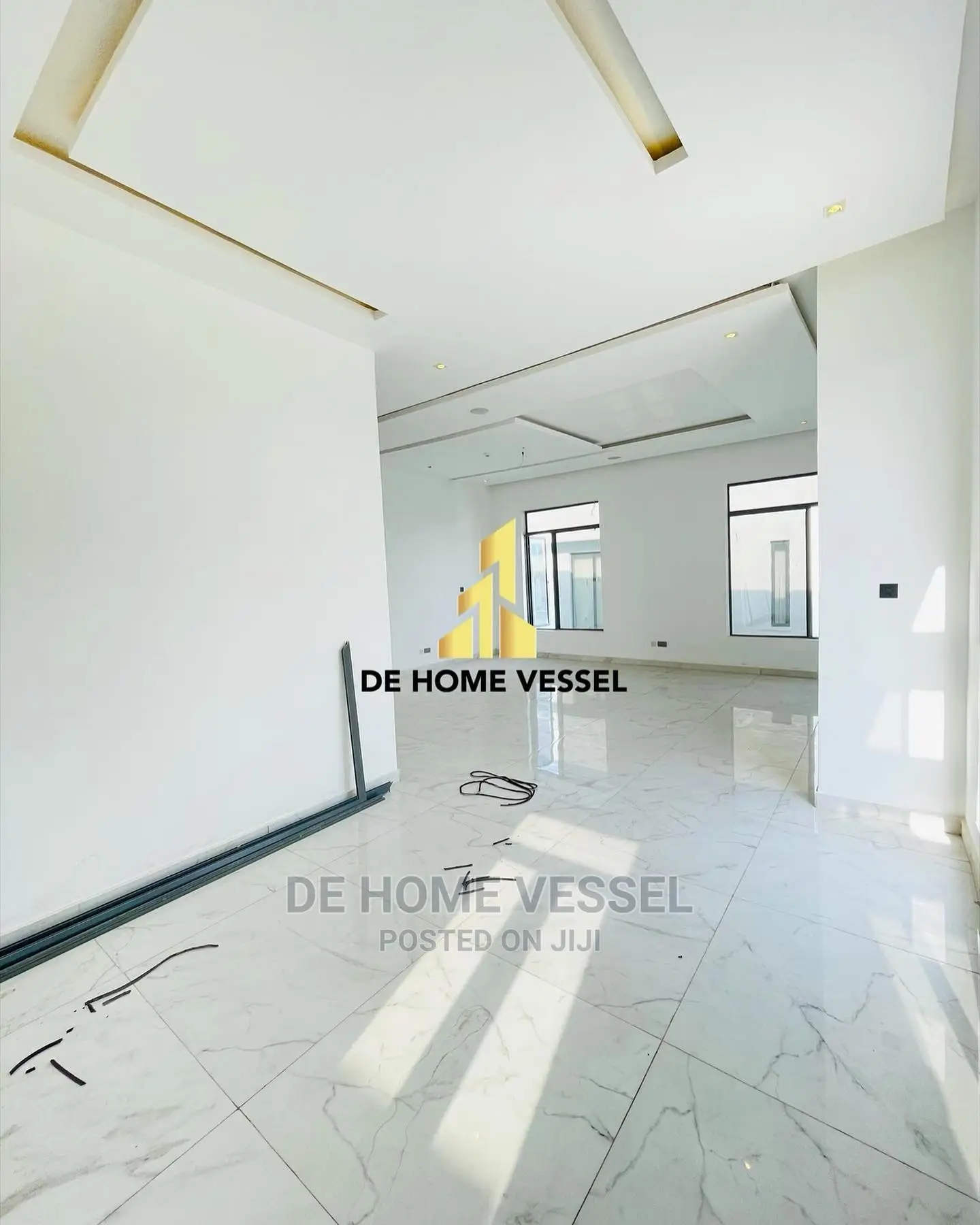 5bdrm Duplex in Osapa London for Sale in Osapa london