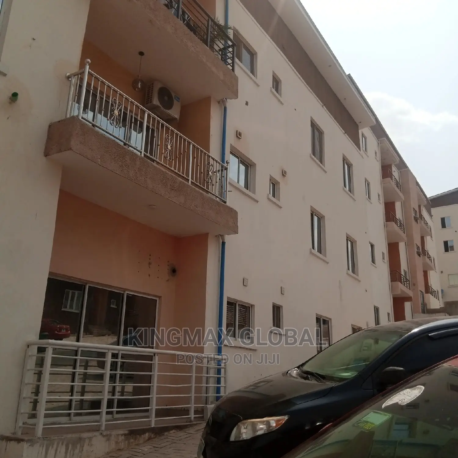 2bdrm Block of Flats in Paradise Estate, Life Camp for sale in Life Camp