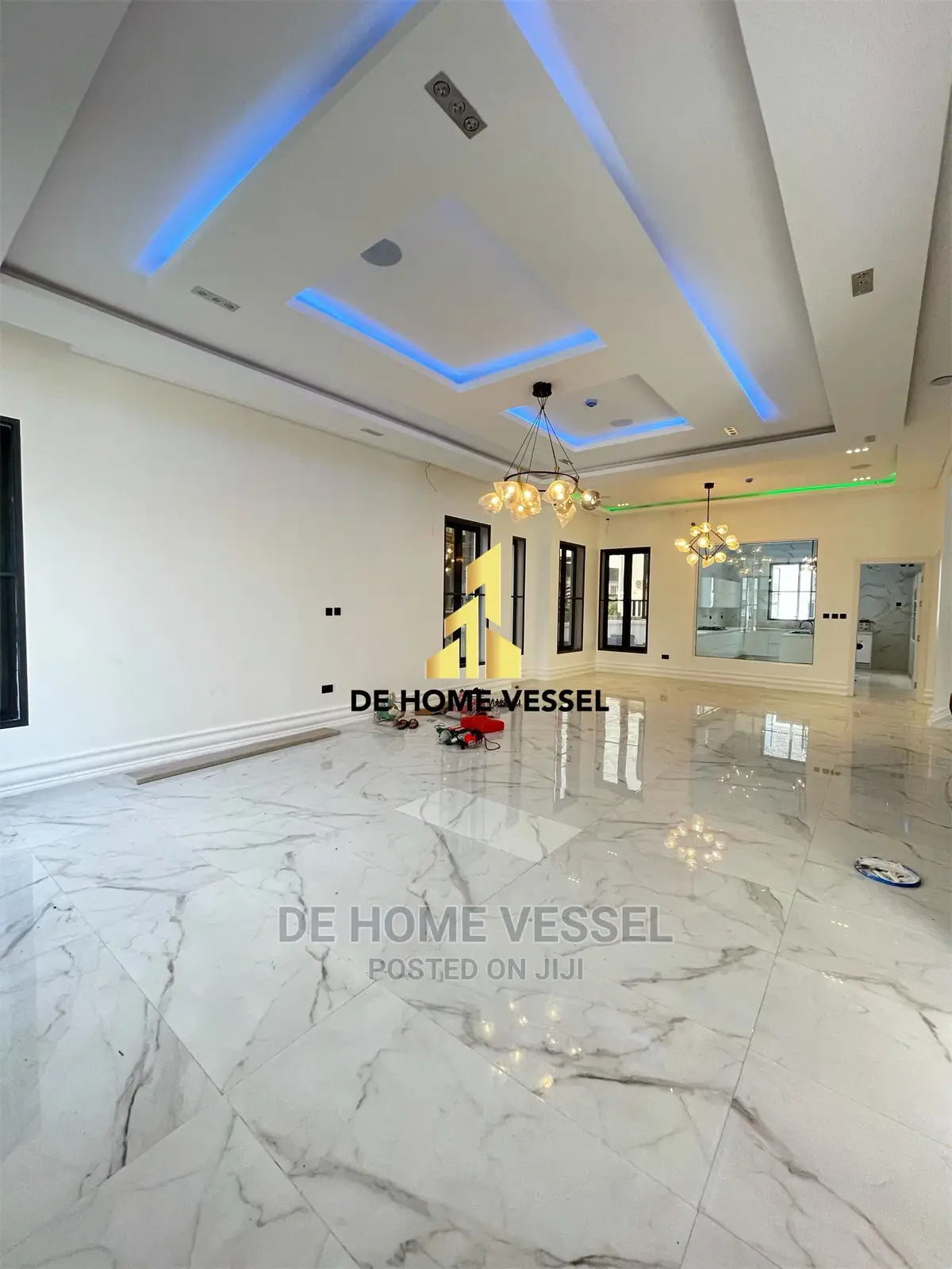6bdrm Duplex in Osapa London for Sale in Osapa london