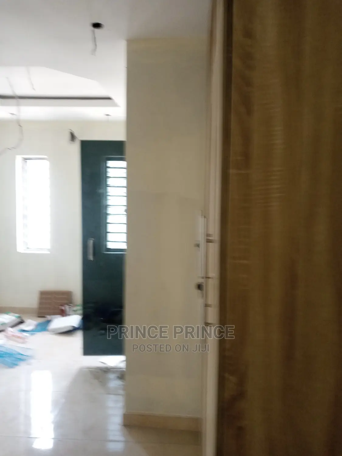 Furnished 3bdrm Mansion in Surulere for rent in Surulere