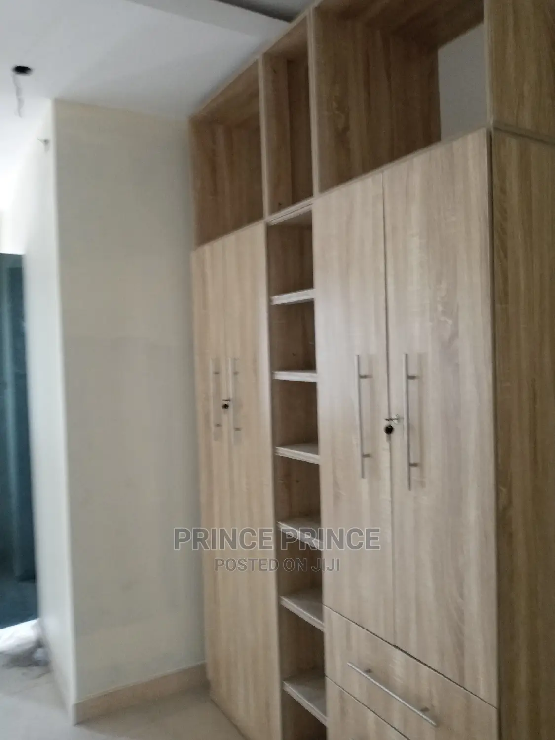 Furnished 3bdrm Mansion in Surulere for rent in Surulere