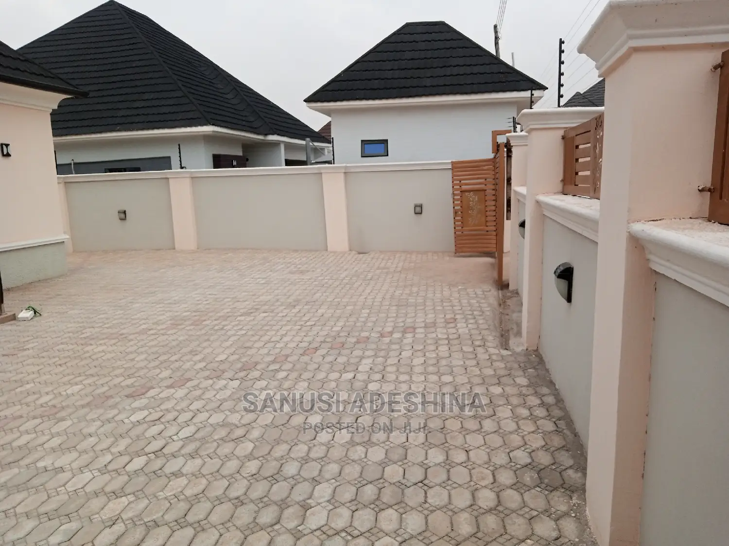3bdrm Bungalow in Efab Queen Estate, Gwarinpa for sale in Gwarinpa