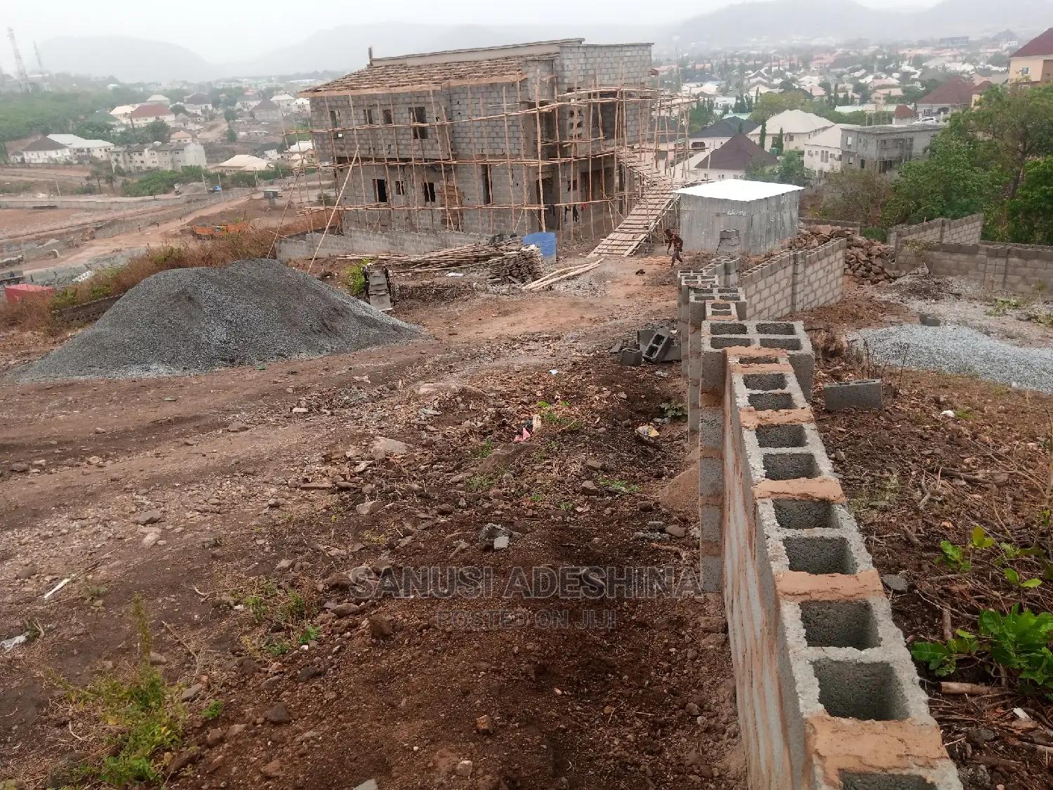 Works and Housing Extension Land at Gwarimpa Estate FCT Abj in Gwarinpa