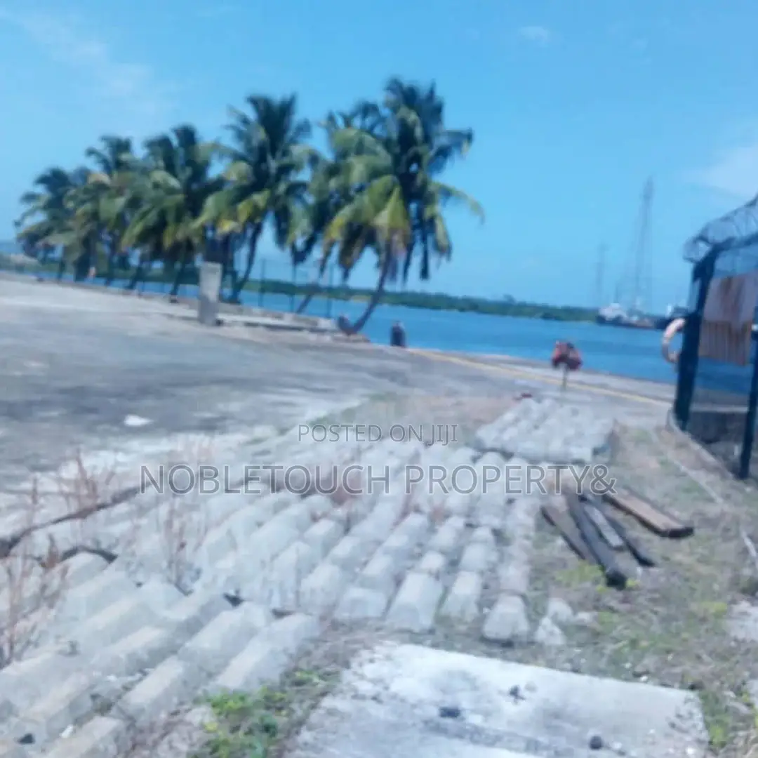 Jetty for Sale at Apapa Well Closeable in Kirikiri