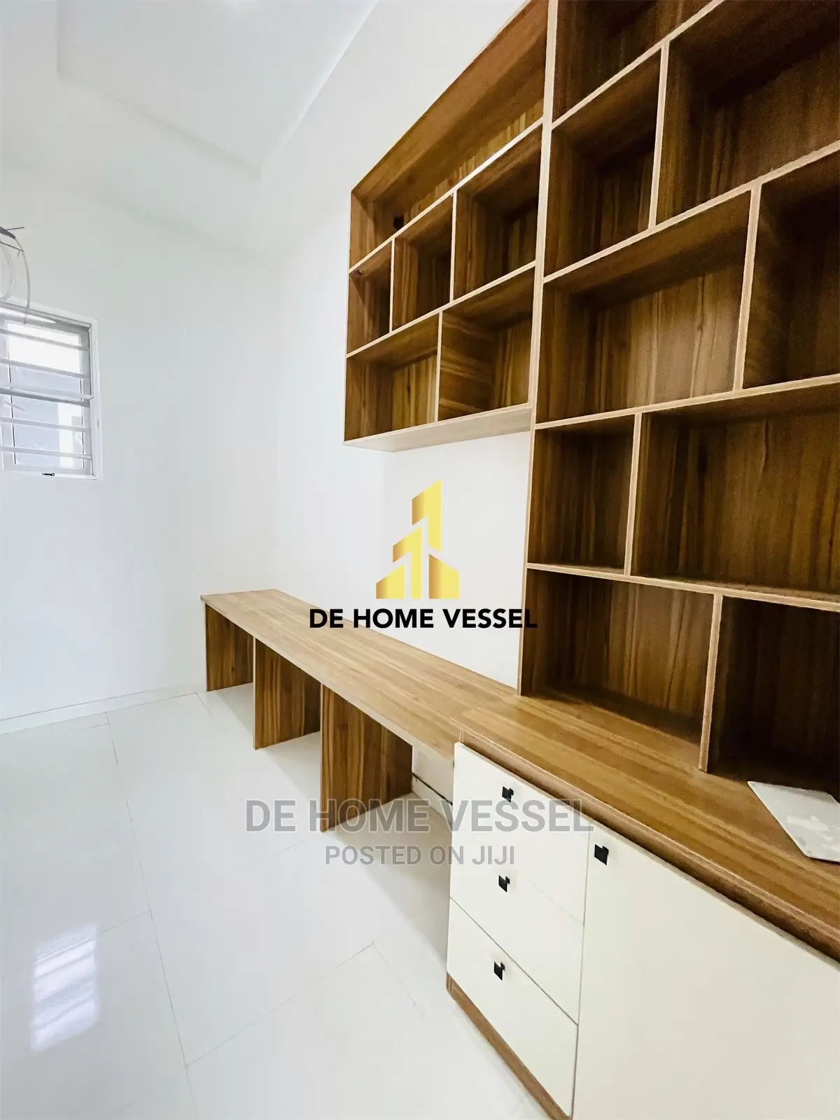 5bdrm Duplex in Ikota for Sale in Ikota