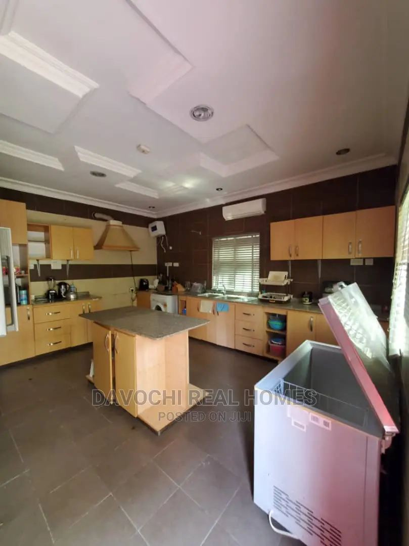 Luxury 4bedrooms Fully Detached Duplex in Ikota