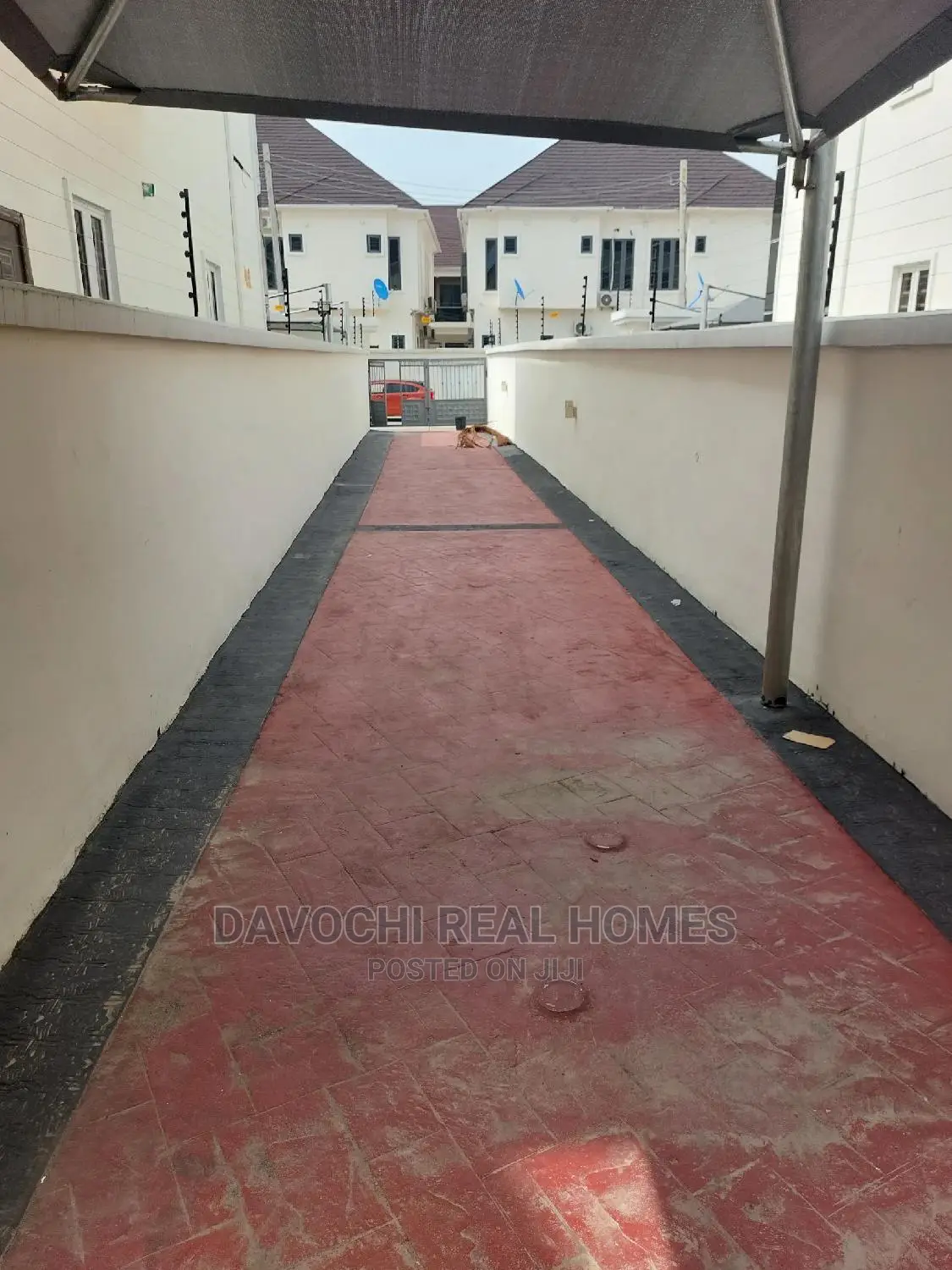 4bdrm Duplex in Ikota Country Estate, Lekki Phase 2 for sale in Lekki Phase 2