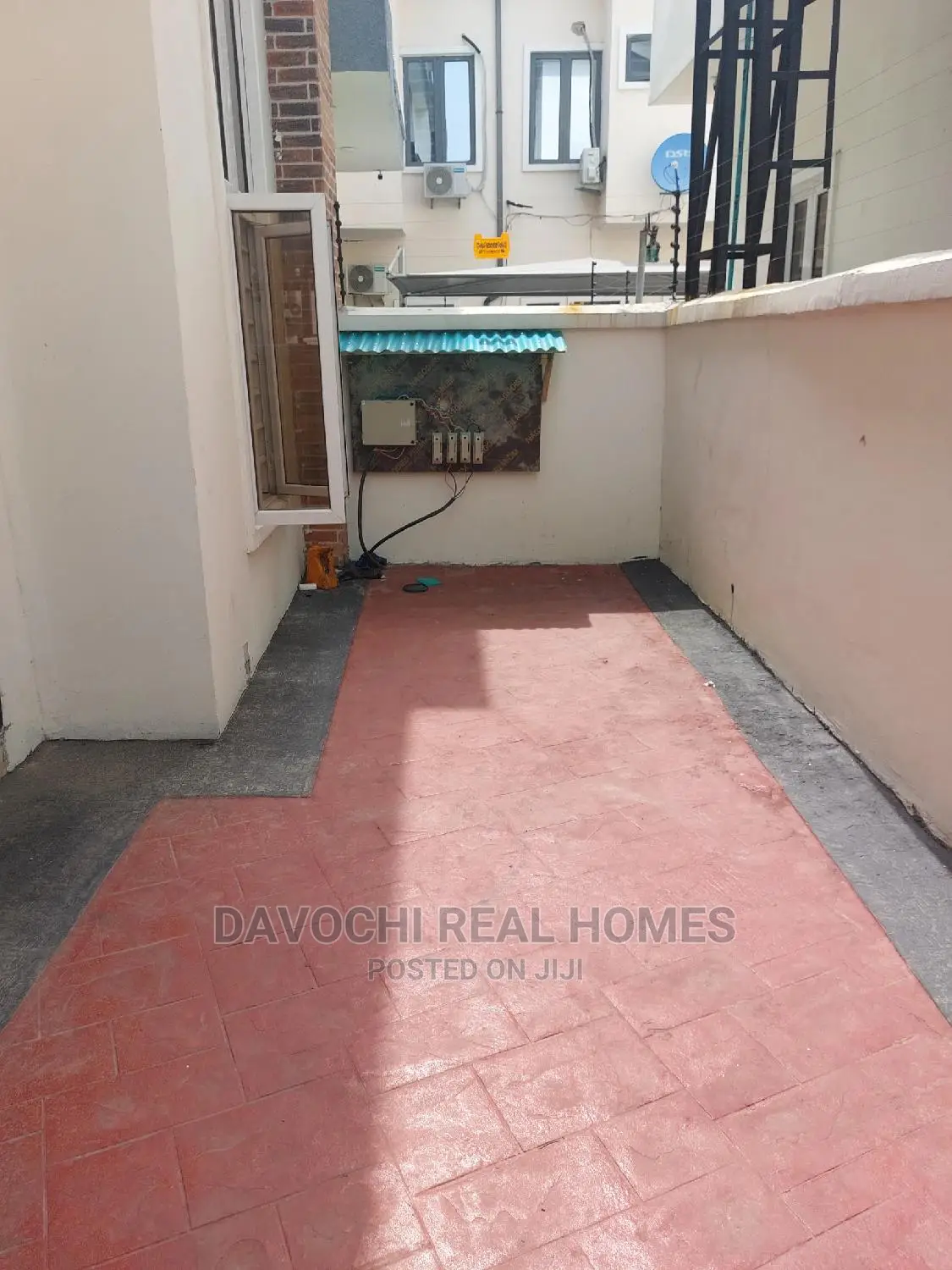 4bdrm Duplex in Ikota Country Estate, Lekki Phase 2 for sale in Lekki Phase 2