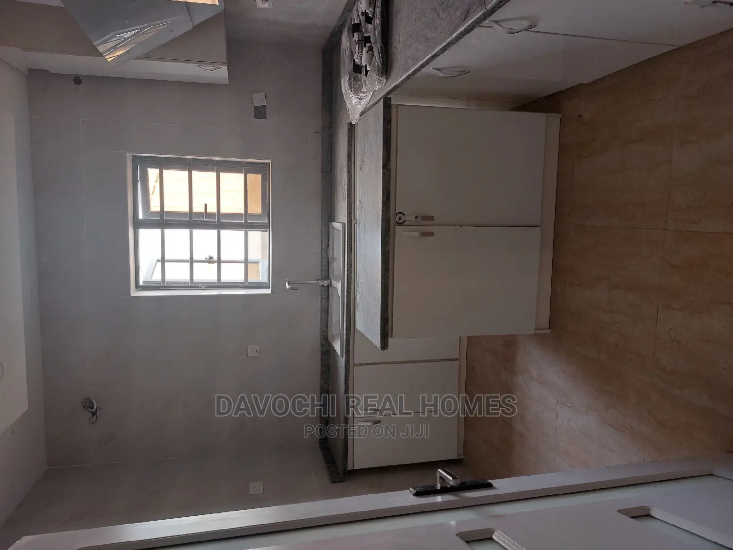 7bdrm Duplex in Lekky Country, Lekki Phase 2 for Sale in Lekki Phase 2