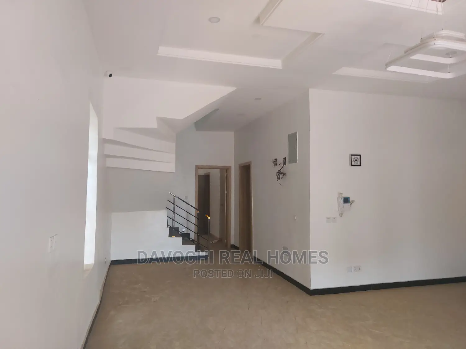 4bdrm Duplex in Lekky Country, Lekki Phase 2 for Sale in Lekki Phase 2