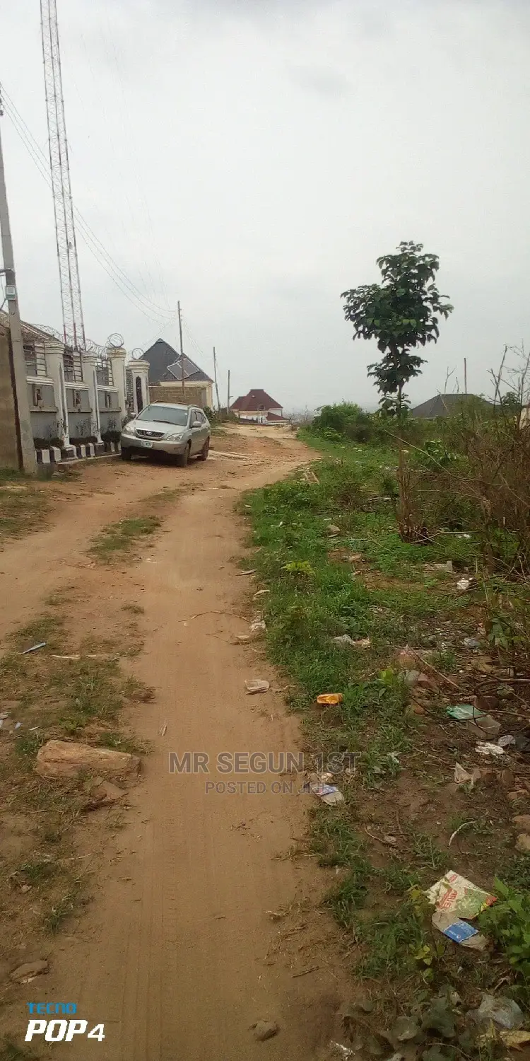 Plot Of Land in Akala Express