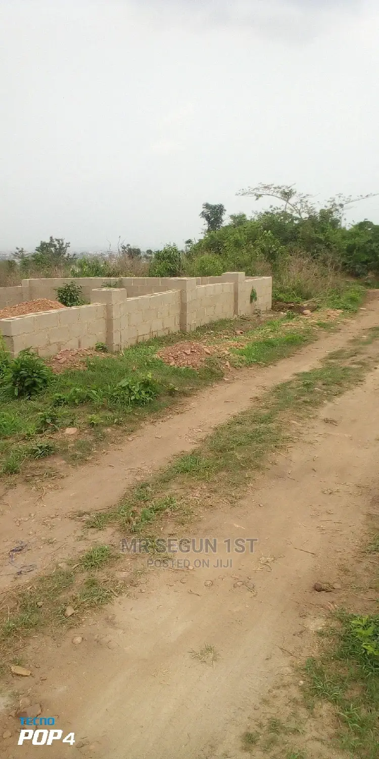 Plot Of Land in Akala Express