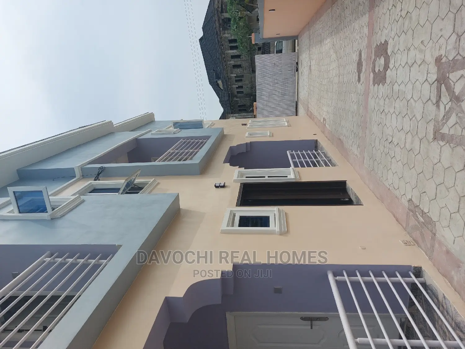 2bdrm Block of Flats in Lagos Business, Lekki Phase 2 for rent in Lekki Phase 2