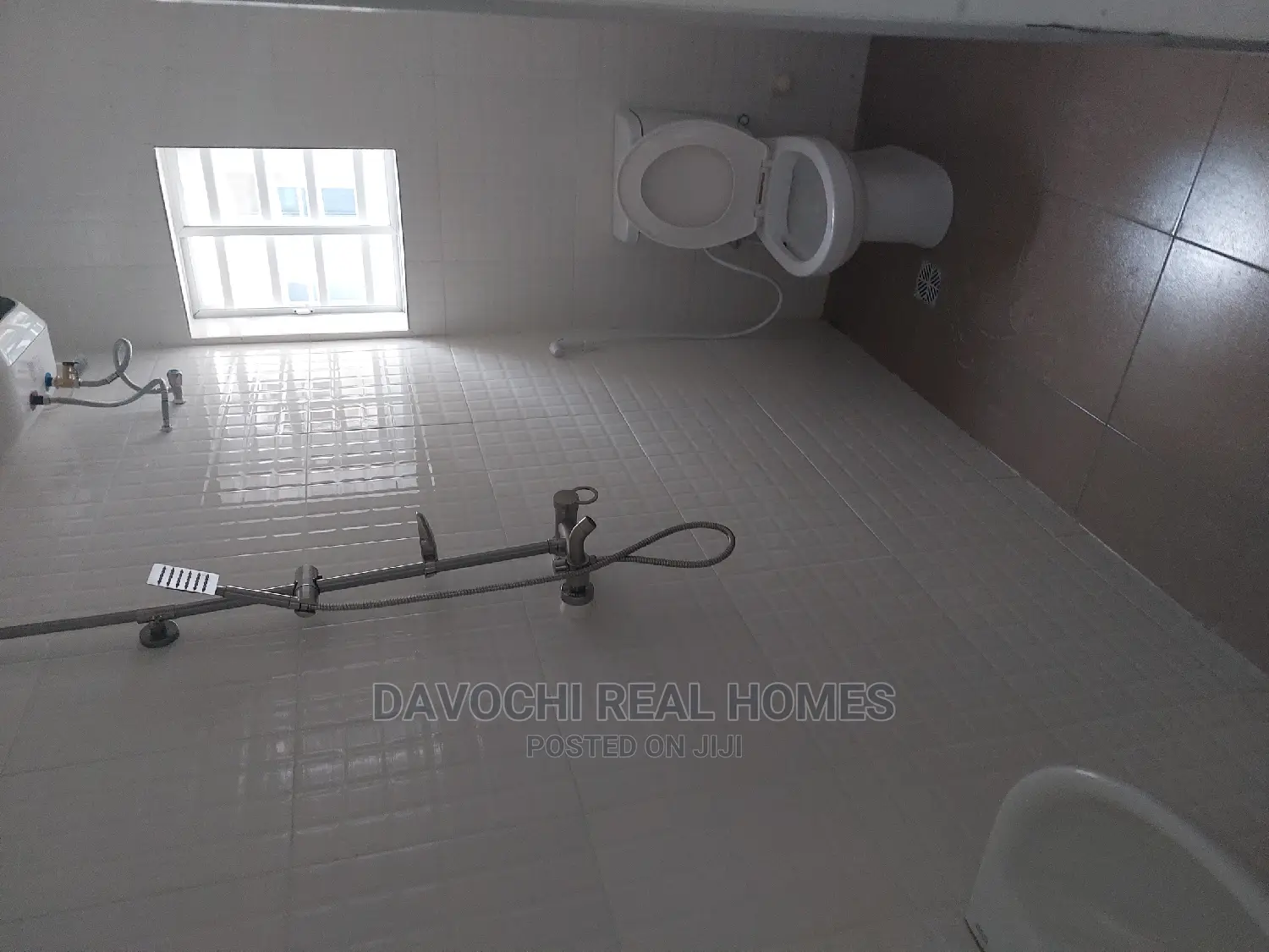 2bdrm Block of Flats in Immediately Lagos, Lekki Phase 2 for rent in Lekki Phase 2