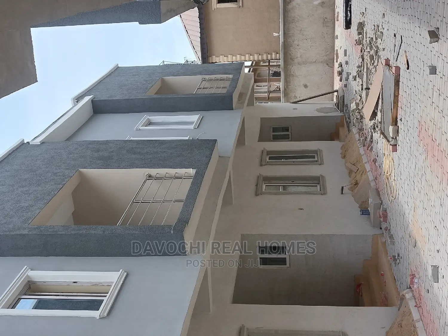 2bdrm Duplex in Immediately After, Lekki Phase 2 for rent in Lekki Phase 2