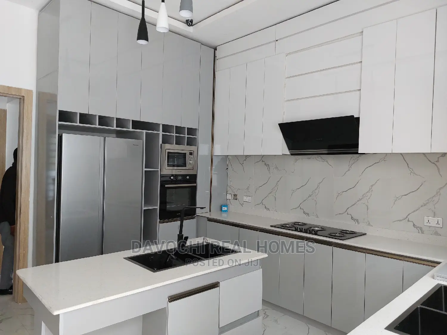 4bdrm Duplex in By Chevron Second, Lekki Phase 2 for rent in Lekki Phase 2