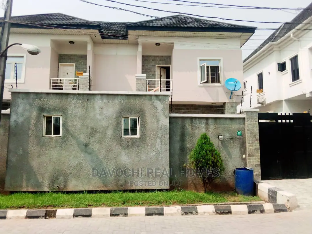 4bdrm House in James Street, Osapa london for rent in Osapa london