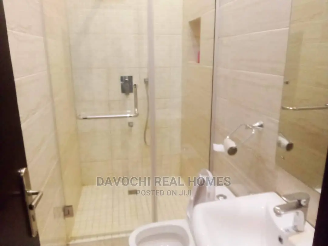 2bdrm Apartment in Johnson Street, Osapa london for rent in Osapa london